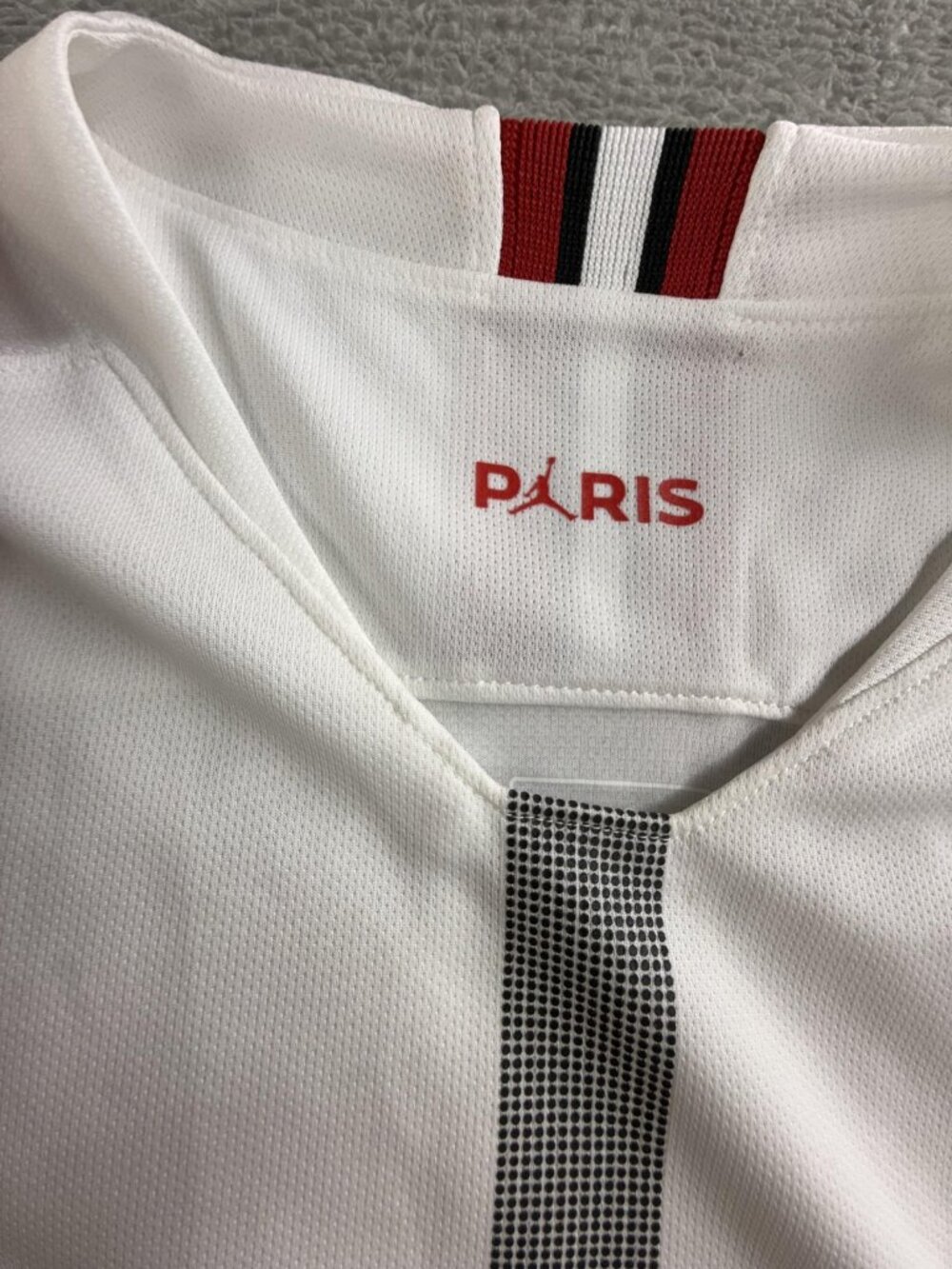 Paris Saint-Germain Jersey Mens Large White Soccer Nike Jordan Fly Emirates - Picture 3 of 12